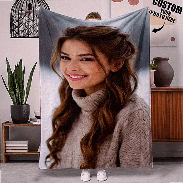 1pc Personalized Photo Fleece Blanket - Customizable Photo & Text Design, Ligh