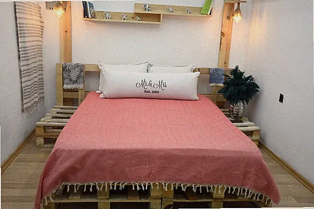 Bed Cover, Dark Pink Bedspread, Diamond Design Blanket, 78"x98"