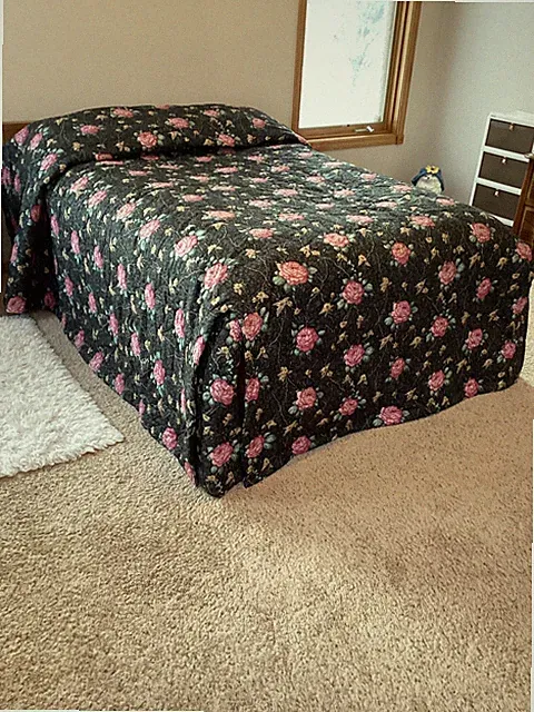 Smithson Custom-Made Quilted Black With Floral Pattern Full Size Bedspread
